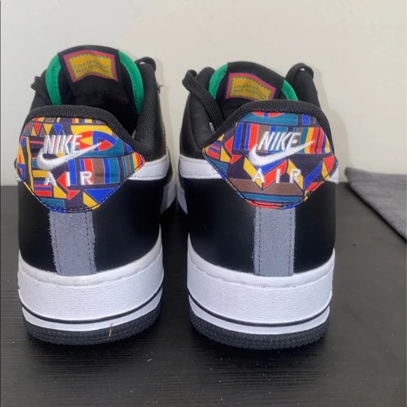 Nike Air Force 1 Low Live Together, Play Together - Picture 4 of 7